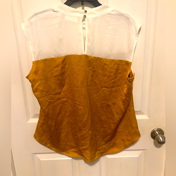 New York & Company Tops New York & Company Tops - Picture 2 of 6